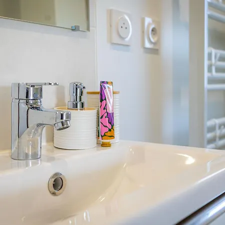 Apartament Cosy Climatise Proche Bordeaux *